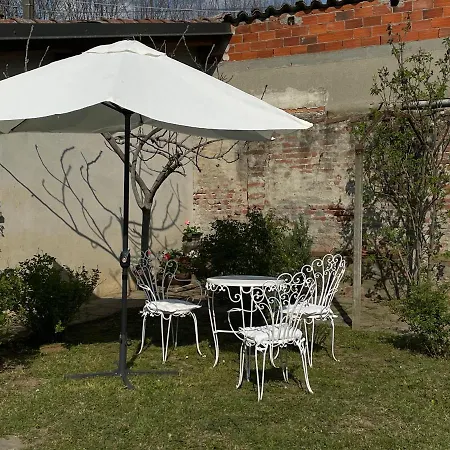 Lena Apartment
